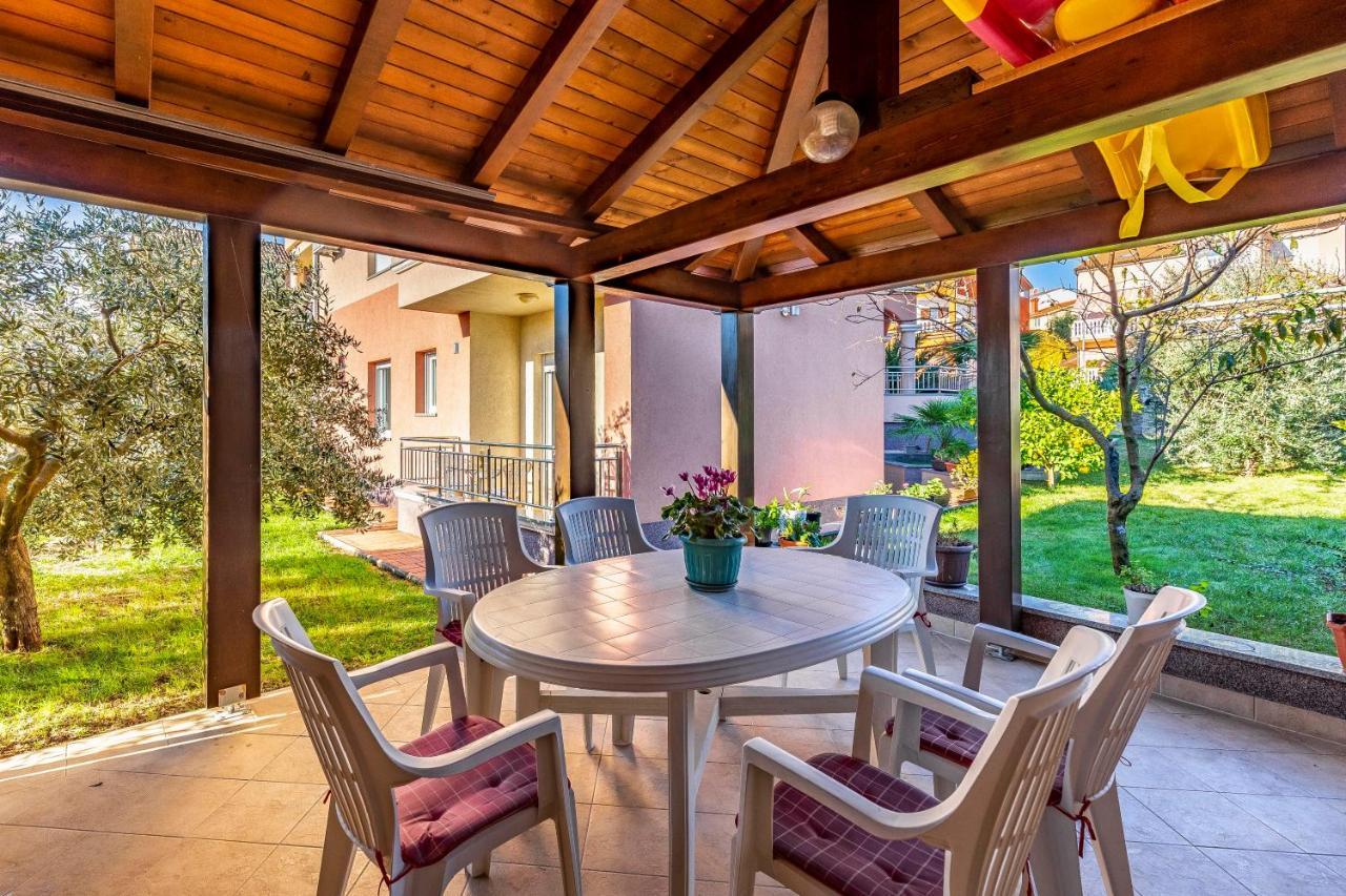 Istriensonne - Apartments Veruda Mit Grillterrasse PUY 외부 사진