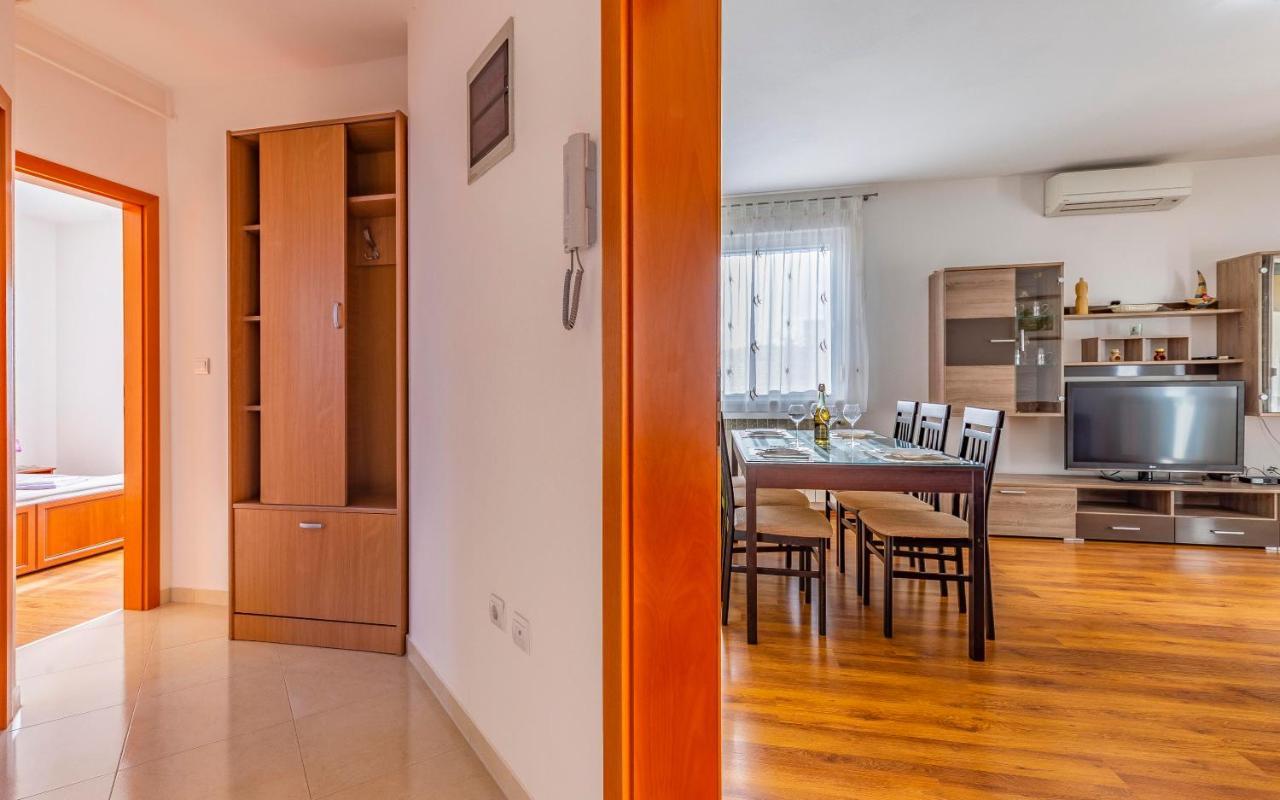 Istriensonne - Apartments Veruda Mit Grillterrasse PUY 외부 사진